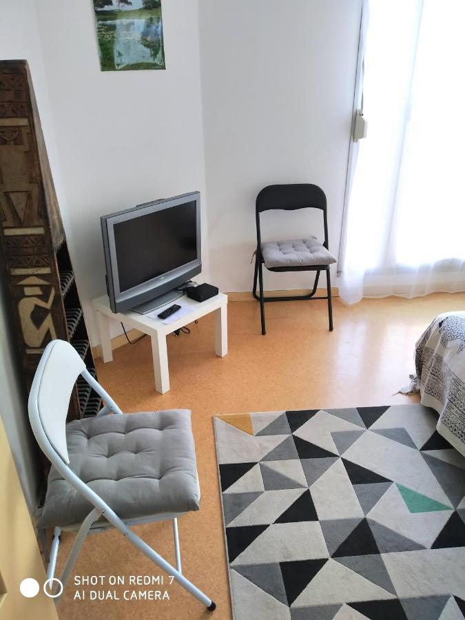 Studio Lumineux Proche Centre Ville Et Plage La Rochelle  Exterior photo